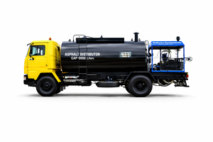 Industrial 8000L Asphalt Distributor Truck Hindustan Road Equipments heavy machinery for infrastructure projects - Product Image 2