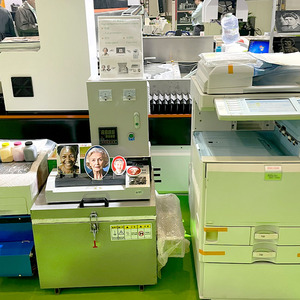 Máy in đa màu công nghiệp dùng cho in gốm kỹ thuật số Máy in gốm nhiệt độ cao Máy in gốm tiên tiến - Product Image 2