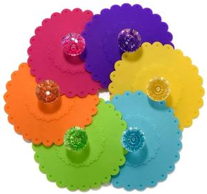 Couvercle en silicone de qualité alimentaire le plus créatif avec impression personnalisée Couvercles de gobelets anti-éclaboussures Couvercle de poignée de <span class=keywords><strong>gobelet</strong></span> en caoutchouc <span class=keywords><strong>réutilisable</strong></span> - Product Image 1