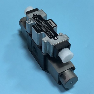 Vannes hydrauliques proportionnelles réductrices D1FVE02BCVLW - Catégorie de produits - Product Image 2