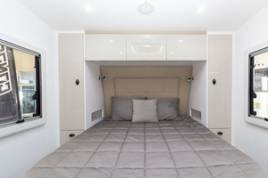 Caravane tout-terrain de 21 pieds, entièrement équipée avec mobilier, design familial, avec auvent manuel, en promotion - Product Image 3