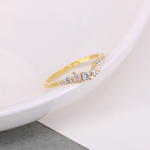 Anillos Apilables Geométricos ROXI con Circonita 5A, Anillo de Nudillo de Circonita en Oro de 18K, Anillo de Plata para Dedo - Product Image 6