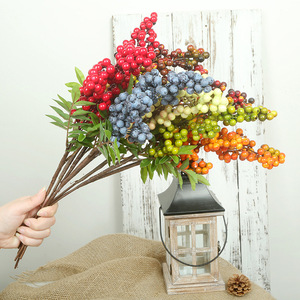 ผลบลูเบอร์รี่จำลองสีแดงเดี่ยวสำหรับตกแต่งแจกัน - Product Image 3