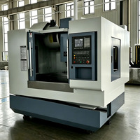 Centre d'usinage vertical VMC855, déplacement 800x550mm, broche BT40 8000 tr/min, machine de fraisage CNC pour la fabrication de moules