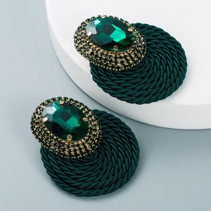 Boucles <span class=keywords><strong>d</strong></span>'oreilles tissées en <span class=keywords><strong>strass</strong></span> pour femmes, style européen, vintage, imposantes et audacieuses - Product Image 5