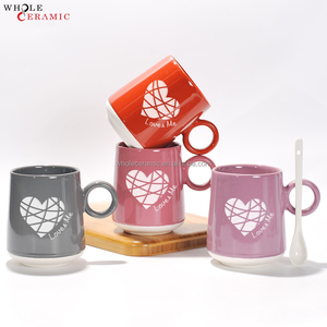 Creativo di Ceramica 3d Tazza Coppie Regalo per il Giorno di san valentino Gli Amanti di Colore Solido a Forma di Cuore Tazza di <span class=keywords><strong>Caffè</strong></span> <span class=keywords><strong>Coppia</strong></span> Set Tazza - Product Image 3