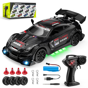 1/24 รีโมทคอนโทรลรถสปอร์ตขับเคลื่อนสี่ล้อพร้อมไฟ LED รถแข่งความเร็วสูงของเล่นเด็กเกมผู้เล่นหลายคนของขวัญ - Product Image 5