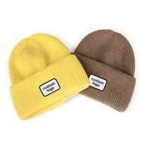 Bonnet en acrylique tricoté personnalisé de haute qualité avec logo, chaud et épais, style pêcheur, avec revers, pour l'hiver, vente en gros pour les voyages et les activités de plein air