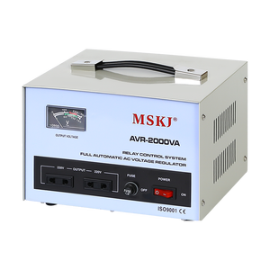 Regulador Automático de Voltaje Monofásico AVR SVC 220V 1000VA/2000VA con Pantalla LCD y 96% de Eficiencia - Product Image 2