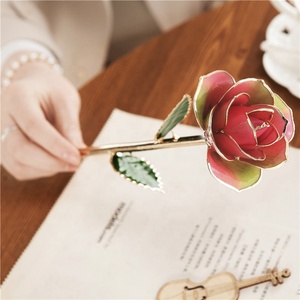 Fabbrica OEM ODM arcobaleno reale naturale preservato rosa 24K oro rosa tuffato rose per <span class=keywords><strong>la</strong></span> <span class=keywords><strong>madre</strong></span> e <span class=keywords><strong>la</strong></span> fidanzata - Product Image 2