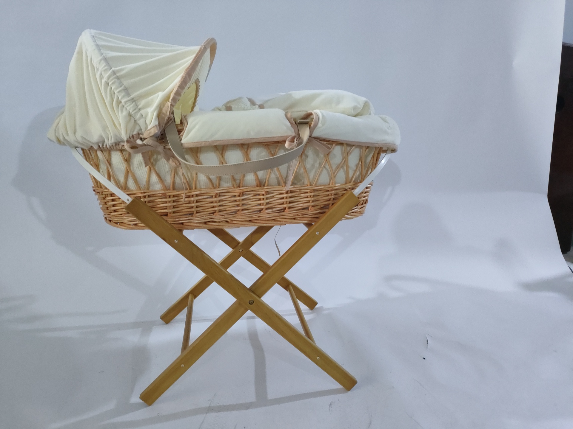 wooden oval convertible baby bed