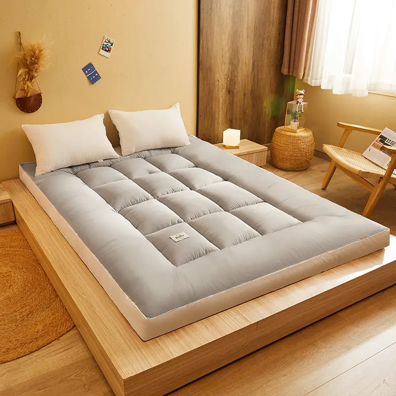 Zachte Comfortabele Vouw Enkele Dubbele Tatami Kussen Toppers Maat California King Matras Pad