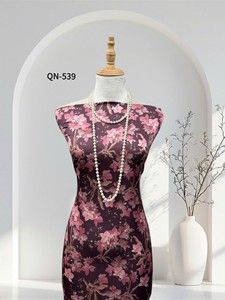 Vietnam Plain dyed Customized printed 100% <b>Polyester</b> (Jacquard <b>fabric</b>) Dress <b>Fabric</b> Printing Textured Jacquard <b>Fabric</b> - Product Image 6