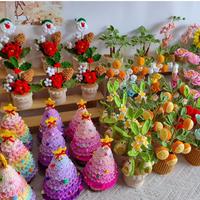 Exquises orchidées papillon artificielles en crochet faites à la main en pot – Cadeau idéal pour Pâques et la Fête des Mères, décoration pour la maison et le bureau