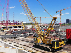 Grúa sobre Orugas XGC85 de 85 Toneladas, Diseño Eficiente, Bajo Costo de Construcción, para Elevación Industrial e Infraestructura - Product Image 3