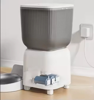 Distributeur automatique intelligent pour animaux de compagnie 4,5 L avec Wi-Fi - Contrôle à distance via application, vidéo 480P, enregistrement vocal 10s, double gamelle, repas personnalisables