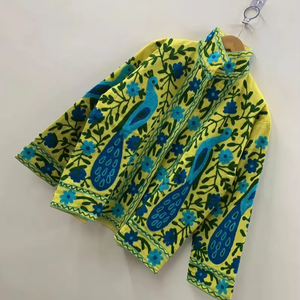 Chaqueta bordada Suzani de algodón hecha a mano, abrigo bordado a mano, prendas de vestir exteriores Suzani de algodón, chaqueta de invierno Bohemia para mujer - Product Image 1