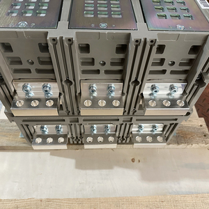 Interruptor Automático de Aire (ACB) para la Serie Masterpact NW08 H1 a NW16 H1, 800-1600A - Product Image 3