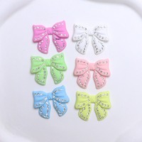 Breloques en résine DIY avec strass pour Crocs, pinces à cheveux, accessoires de coque de téléphone, vente en gros, artisanat 3D à dos plat