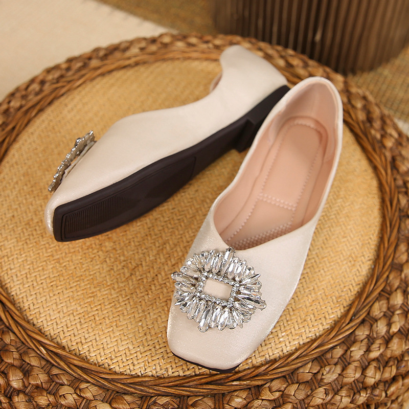 Flat Single Shoes 35-43 Large Size Soft Sole Women Sandals Shoes 2023 Casual Bean Shoes