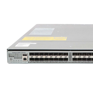 Commutateur réseau d'entreprise WS-C4500X-32SFP+ avec 32 ports SFP+ 10G fixes, prend en charge le module d'extension - Product Image 1