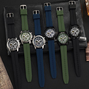 Lot de 5 Ensembles de Montres Vertes Tendance pour Hommes, Montre Quartz de Luxe pour Hommes avec Bracelets - Product Image 5
