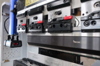 Presse électrique compacte et complète CNC, frein à pression de 1300MM