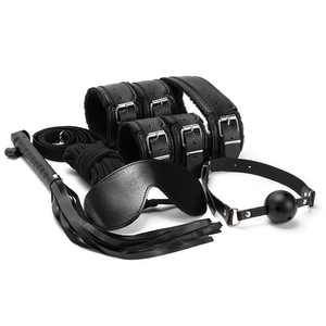 Kit de Bondage BDSM, Látigos y Paletas para Juegos Sexuales, Bondage BDSM para Parejas - Product Image 3