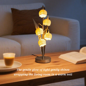 Lámpara de mesa Bell Flower E27 LED con cuello flexible, luz cálida para decoración de sala de estar y dormitorio - Product Image 4