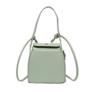 Bolso bandolera versátil con diseño personalizado, bolso pequeño informal y moderno, bolso tote. - Product Image 4