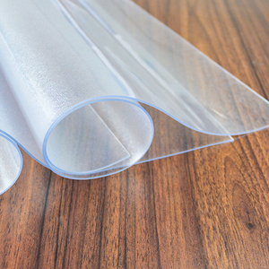 Rouleau de film PVC mat pour protéger les surfaces en bois, verre, pierre et métal - Product Image 1