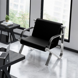Sofá de Oficina Euro Furniture, Silla de Tres Plazas, Cuero Negro, Estructura de Acero, Muebles para Sala de Espera - Product Image 2