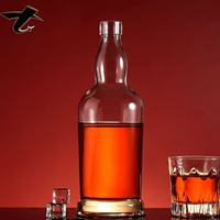 Bouteilles de vin en verre super clair 500ml/700ml/750ml avec bouchon en liège, forme ronde, emballage estampé or