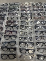 Stock de lunettes en gros disponible, montures de lunettes de qualité assorties, grandes montures, montures en acétate