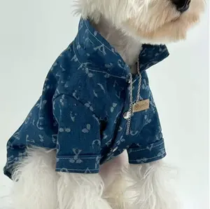 新しいデザインのホットセール犬のジーンズロンパースジーンズパンツストラップペットカウボーイベスト犬の服