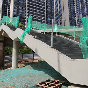 สะพานทางเดินลอยฟ้าทำจากเหล็กแบบแยกส่วนพร้อมดีไซน์ที่ทนลมและไฟ LED - Product Image 6