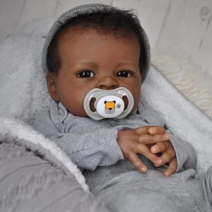 Poupées réalistes Reborn, garçon <span class=keywords><strong>noir</strong></span> de 19 pouces, <span class=keywords><strong>poupée</strong></span> nouveau-né afro-américaine, corps souple et réaliste, cadeau de Noël ou d'anniversaire - Product Image 2