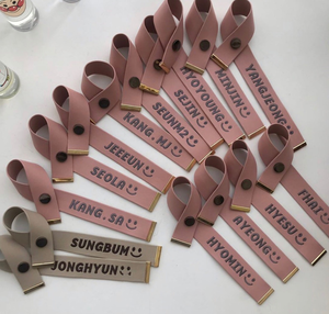 ป้ายติดกระเป๋าเดินทางแบบปักลายตามสั่ง พวงกุญแจ ป้ายกระเป๋าเดินทาง PU ป้ายติดกระเป๋า ป้ายกระเป๋าเป้สะพายหลัง สายรัดระบุกระเป๋าเดินทาง - Product Image 5