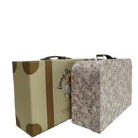 Boîte à valise auto-élevante en carton PU pour sous-vêtements, chaussettes, chaussures, vêtements, cadeaux, avec revêtement UV, pelliculage mat et gaufrage