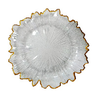 Assiette de présentation en verre transparent à bord festonné pour la location d'événements de mariage, la mise en table et le programme de fourniture en gros