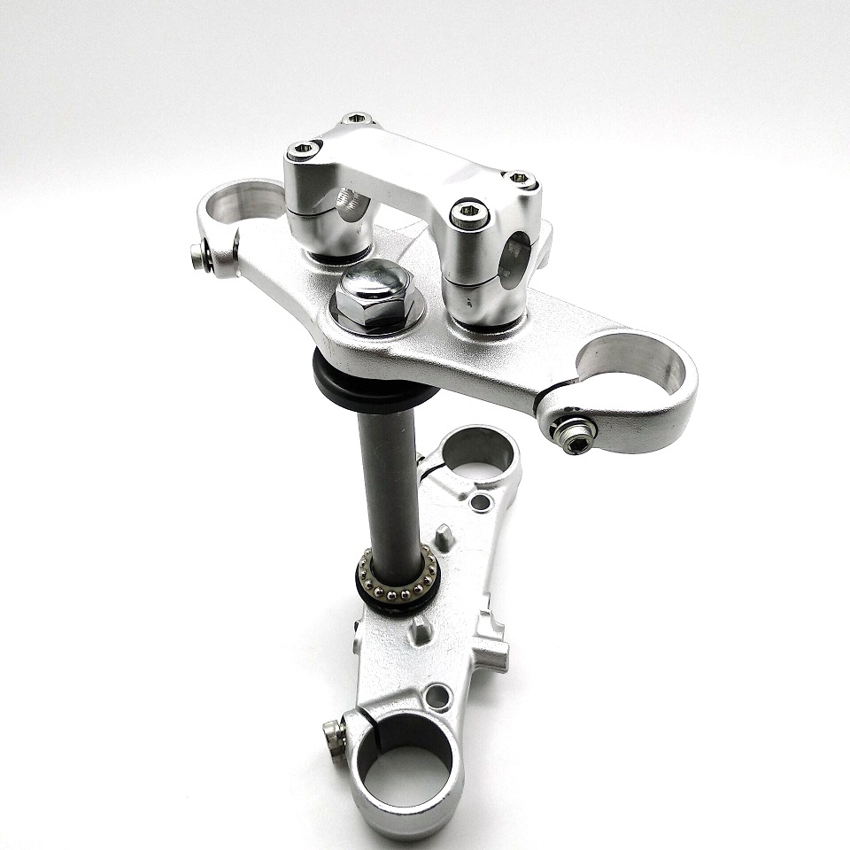 Пользовательский дизайн CNC Заготовка обработанный алюминиевый сплав мотоциклетный тройной зажим