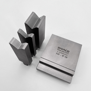 Utensili per Pressa Piegatrice CNC di Marca OIVACO, Set di Punzoni e Matrici di Alta Precisione Tipo V, Strumenti per Macchine <span class=keywords><strong>Piegatrici</strong></span> Idrauliche - Product Image 1