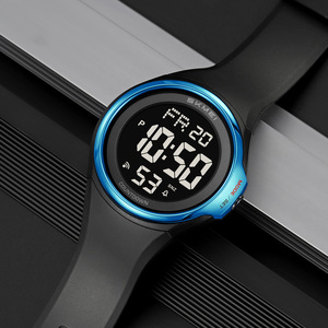 Skmei Digital Watch Men Black Tpu Strap 3Bar Waterproof Countdown Alarm Sport Watch - Product Image 3