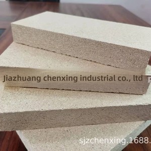 Panneau isolant coupe-feu (<span class=keywords><strong>plaque</strong></span> <span class=keywords><strong>de</strong></span> <span class=keywords><strong>vermiculite</strong></span>) à réfractarité moyenne, origine Hebei - Product Image 1