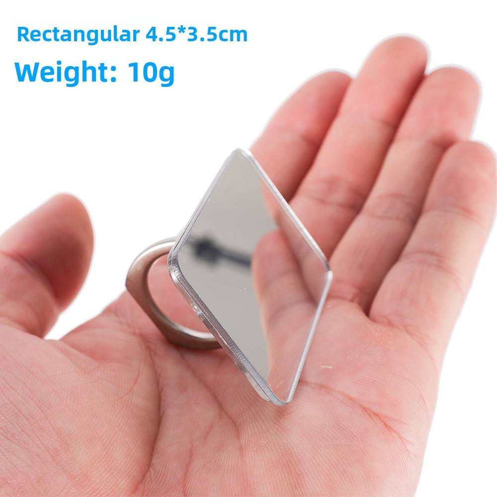 Rectangular fish tank with a mirror on the lid