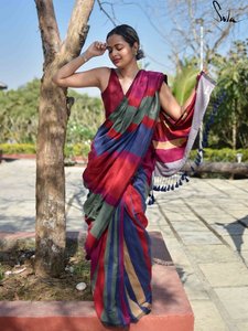 Sarees de Algodón Khadi de la Mejor Calidad con Bordado de Barra de Color y Borlas (Con Blusa), para Oficina/Uso Diario y Fiestas - Product Image 1