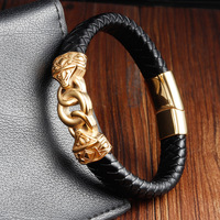 Bracelet de mode multicouche pour hommes fait à la main en cuir de vachette noir tissé en cuir véritable double fermoir en acier inoxydable cuir de vachette noir