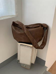 Sac à bandoulière en cuir PU de créateur pour femme, grande capacité, style vintage, sacs bandoulière pour femme, sacs fourre-tout pour femme, sacs à main pour femme - Product Image 5