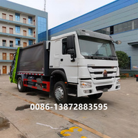 Camion compacteur d'ordures manuel Sinotruk Euro 3 Weichai 190 HP 4x2 moteur de climatiseur camion de collecte des ordures à vendre