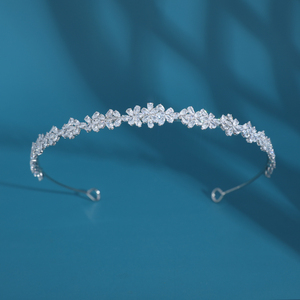 Serre-tête Minimaliste en Zircon Cubique, Bandeau Fin et Délicat en Cristal, Élégant Serre-tête Floral pour Mariée, Coiffe de Demoiselle d'honneur, Cadeau - Product Image 2
